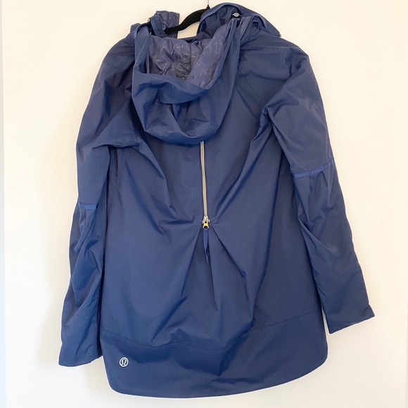LULULEMON Fo Drizzle Rain Jacket Deep Navy Blue Zip Front Women's Size 6 RARE/24 - Picture 5 of 9